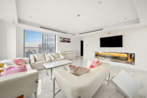 FIRST CLASS 2BR Upscale Duplex Living